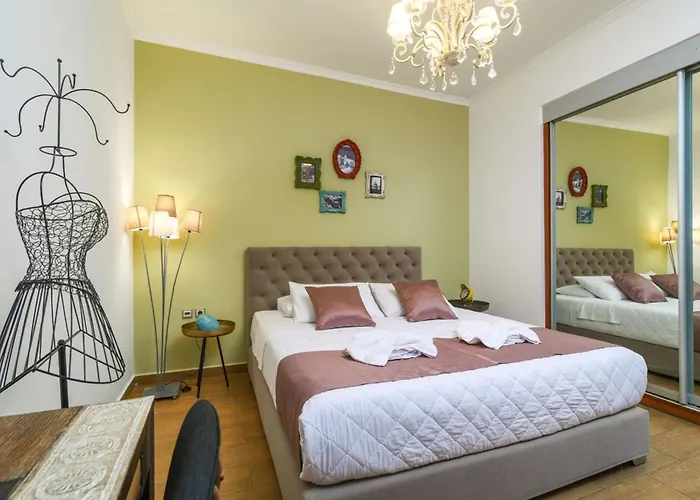 Spacious Santorini 2 Bedrooms Filos Private Jacuzzi Villa